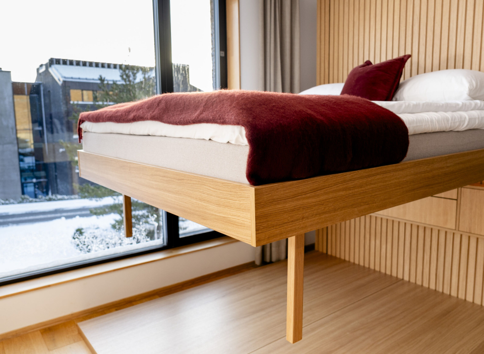 Svever: Ydalir Hotel i Stavanger tester ut svevende senger for å gjøre 15 kvadratmeter om til 25.