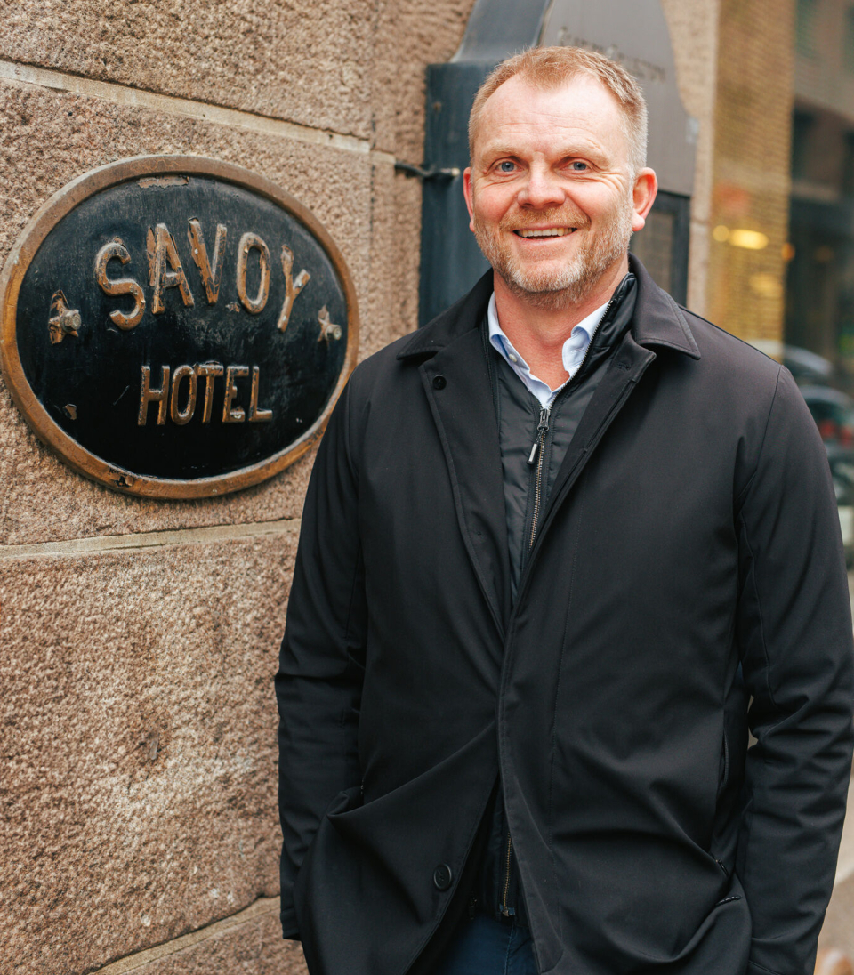 CEO Terje Ropstad i HEIMR Collection ser fram til å få et nyoppusset Hotel Savoy i porteføljen.