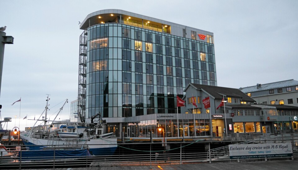 Det er ikke bare skreien som kommer til Lofoten. Overnattingsgjestene står nærmest i kø. Her, Thon Hotel Lofoten i Svolvær.