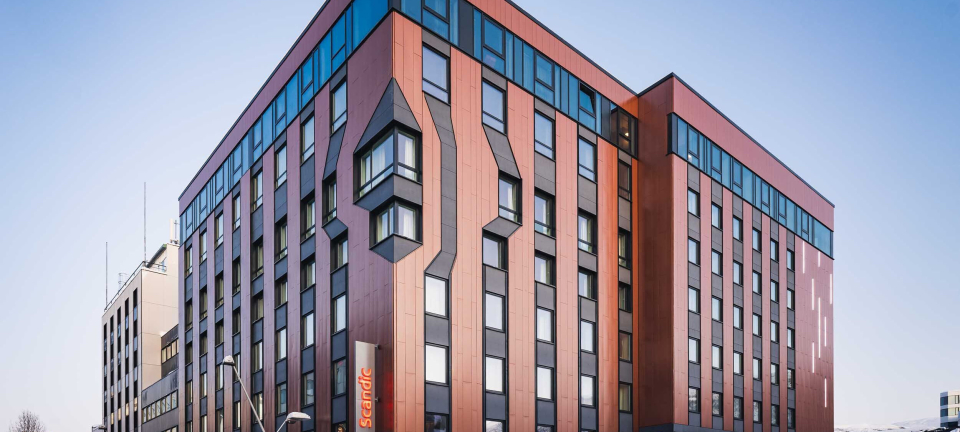 Grand melder overgang til Strawberry