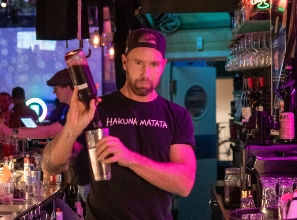 Robbin Sandin ønsker at konseptet til Kiosken Bar skal passe perfekt når bransjefolk skal hygge seg og senke skuldrene etter travle vakter.