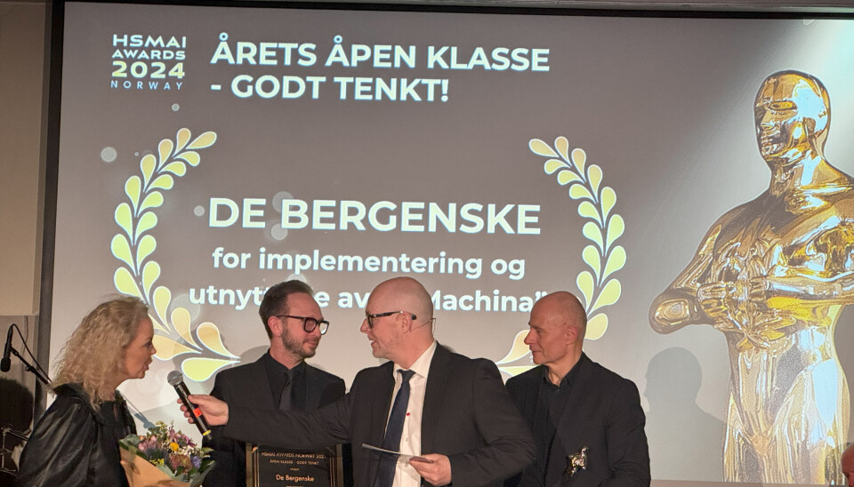 General manager Yngve Hansen ved Bergen Børs Hotel mottok prisen sammen med salgsdirektør Erik Ekeberg og byråleder Linda Nordheim i Maverix.