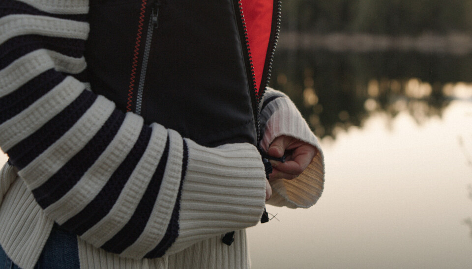 I smålandske Ullinge får gjestene ikke bare nøkkelen til rommet, men også til en liten robåt som venter ved bryggen – klar for en stille tur på innsjøen.