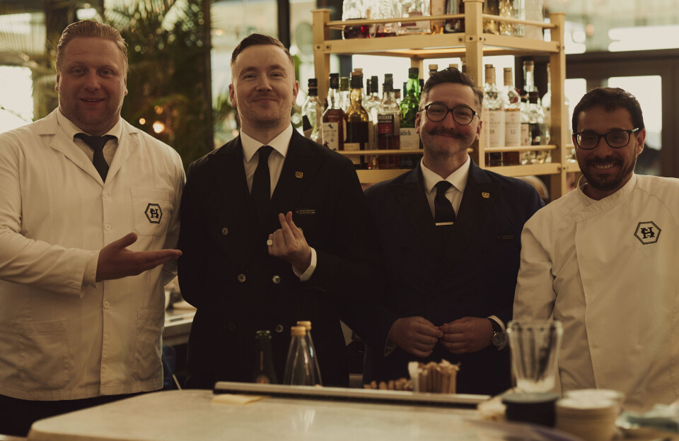 Maroš Dzurus (Bar Manager, HIMKOK) Paul Voza (Head of Research & Development, HIMKOK) Øyvind Lindgjerdet (Executive Bar Manager Britannia Hotel) Dániel Kovács (Head Bartender Britannia Bar)
