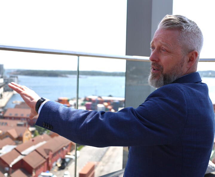 Per Svendsen ser fram til å fylle Kristiansand med turister også på høsten. Han ønsker å se Caledonien Hotel gi noe tilbake til Sørlandet ved å arrangere enda flere konserter og show på hotellet.