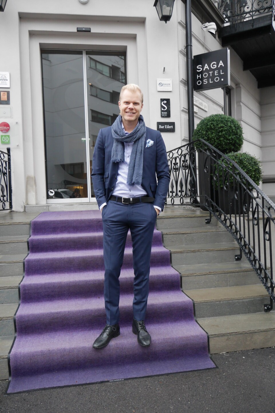 FORNØYD: Hotelldirektør Christian Fr. Sandberg har grunn til å smile. FORNØYD: Hotelldirektør Christian Fr. Sandberg har grunn til å smile.