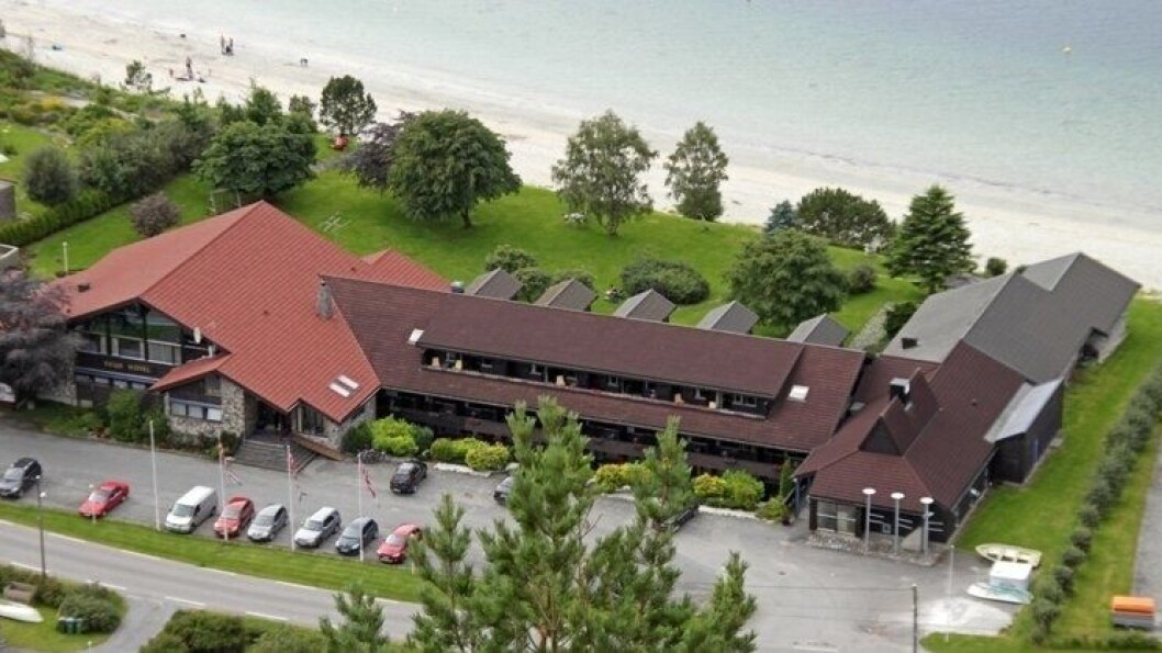 TOTALSKADD: Selje Hotell ble totalskadd etter brannen. TOTALSKADD: Selje Hotell ble totalskadd etter brannen.