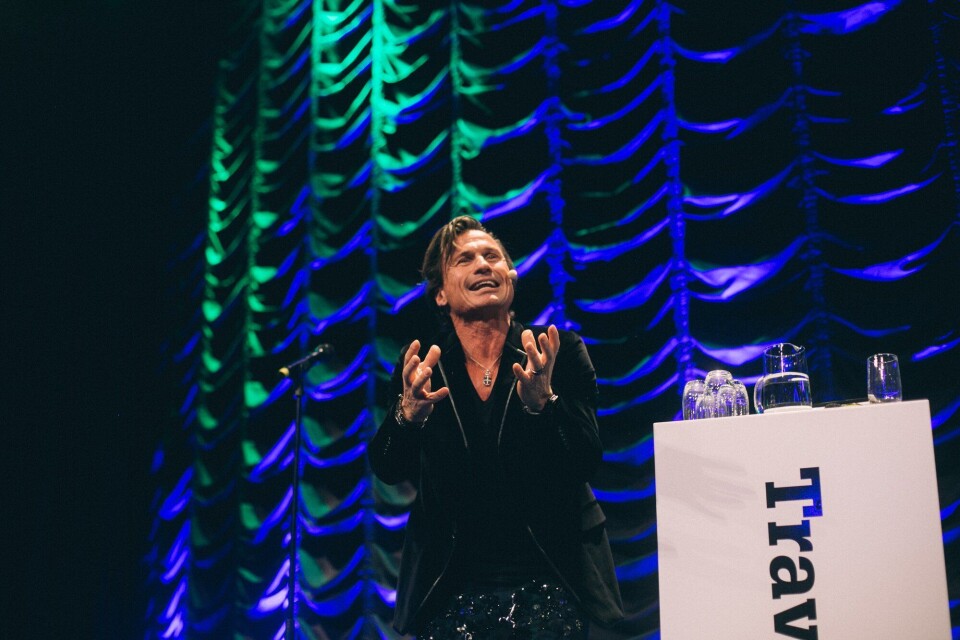 ENGASJERT: I sin takketale leverte Stordalen sedvanlig engasjement.