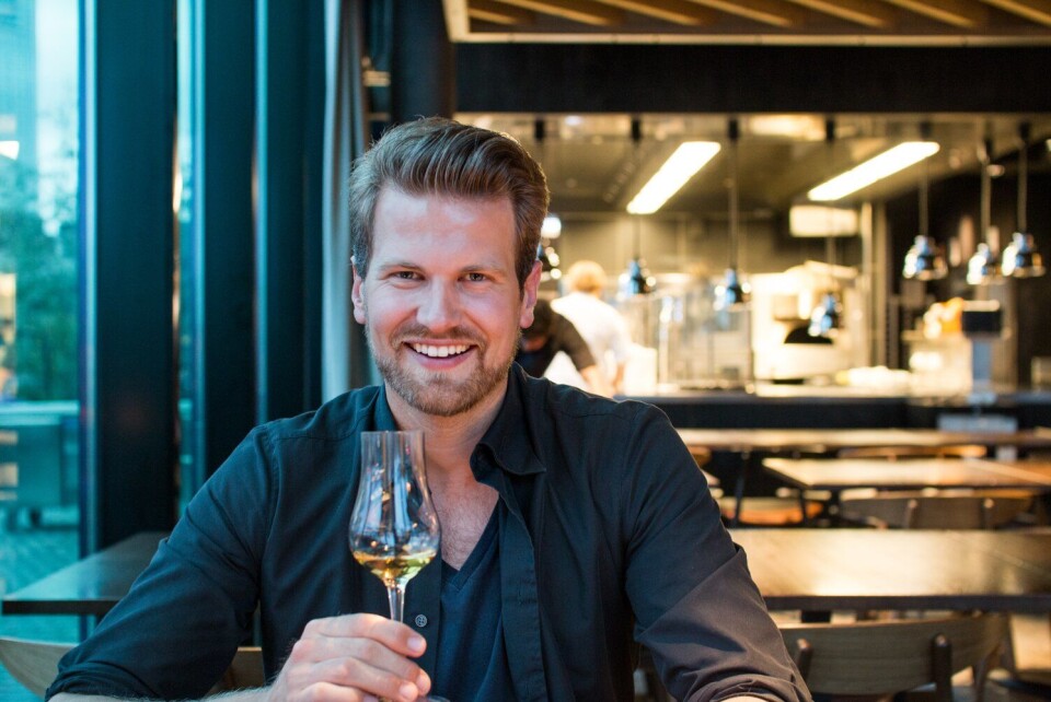 UENIG: Anders Husa synes Bokbacka i Oslo hadde fortjent en stjerne i Michelin-guiden. Foto: Arnold Lan. UENIG: Anders Husa synes Bokbacka i Oslo hadde fortjent en stjerne i Michelin-guiden. Foto: Arnold Lan.
