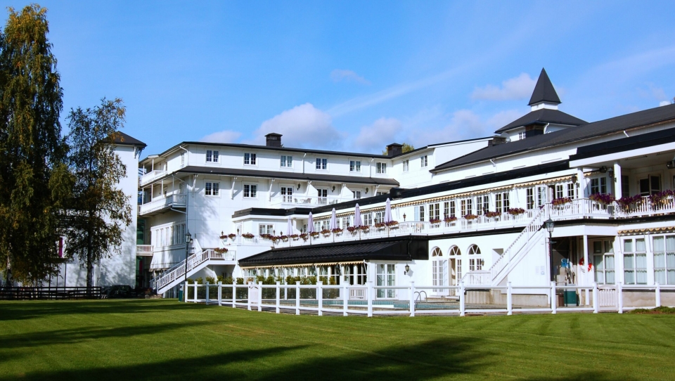TIL SCANDIC: Fra og med i dag heter dette hotellet Scandic Lillehammer Hotel.