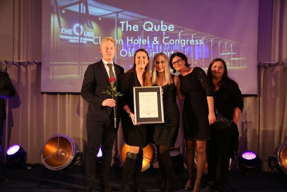 GLAD GJENG: The Qube-gjengen kunne juble for pris. Foto: Camilla Bergan/HSMAI.
