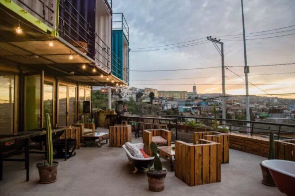 UTSIKT: Hotellet har en fantastisk utsikt over byen Valparaiso.