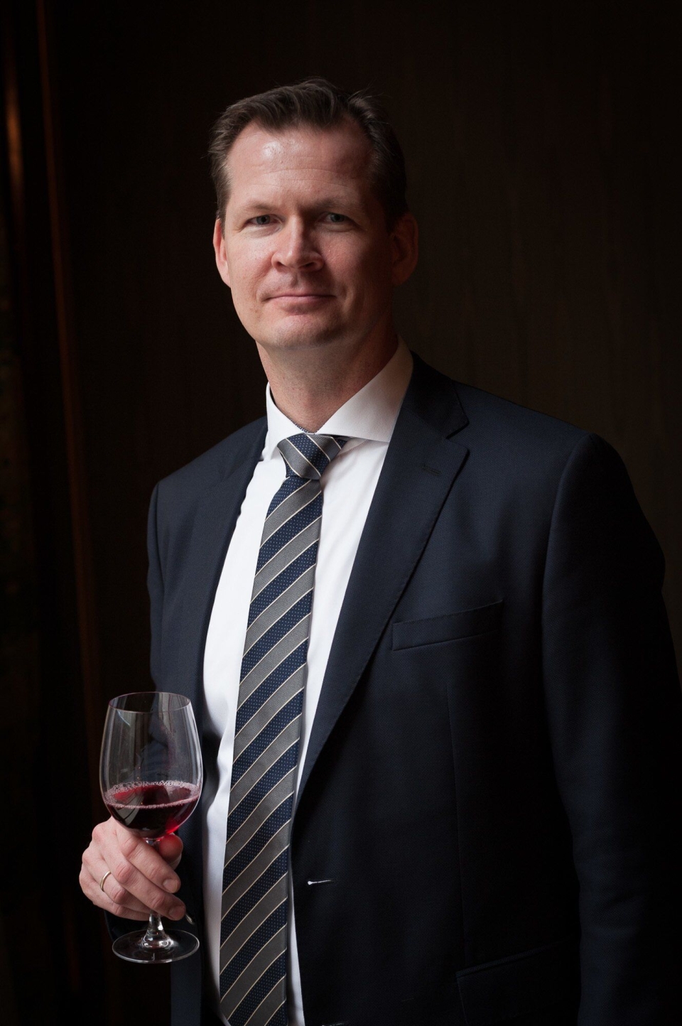 SJEF: Administrerende direktør Atle Farmen råder over et landsdekkende salgsapparat med høy kompetanse.