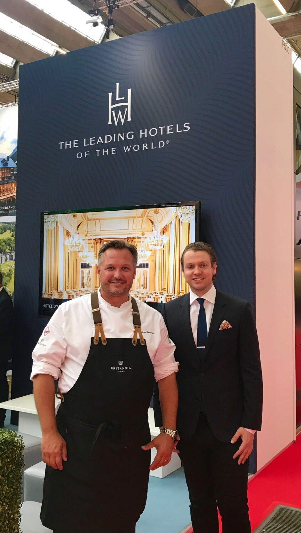 FORNØYDE: Britannias hotelldirektør Mikael Forselius og salgs- og markedsdirektør Peter Gjerde, er fornøyd med å bli en del av den eksklusive 'familien'.