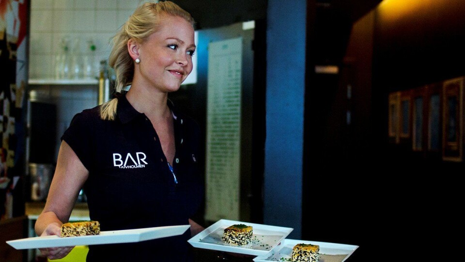 NYE KRAV: Regjeringen innfører krav om at arbeidsgivere skal rapportere inn tipsen til skattemyndighetene. NYE KRAV: Regjeringen innfører krav om at arbeidsgivere skal rapportere inn tipsen til skattemyndighetene.