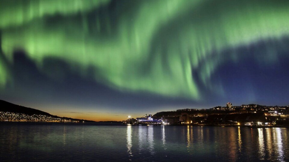 REKORD: Nordlys er en av hovedårsakene til at turistene strømmer til Nord-Norge.