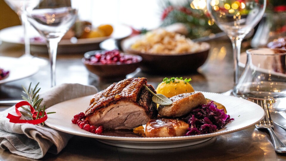 GRATIS JULEBORD: Scandic og Røde Kors arrangerer julebord for de som trenger det mest.