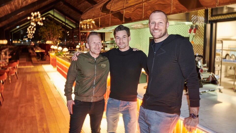 STOLTE: CEO Fýri Henrik Gyllander, Aksel Lund Svindal og Anders Buchardt.