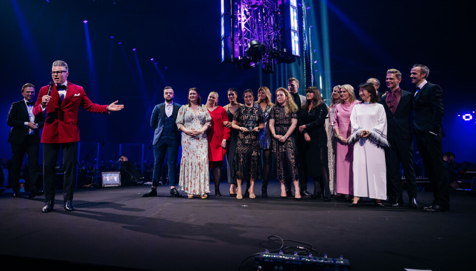GOD STEMNING: Hotelldirektør på Sommerro, Jarle Moen mottok prisen for Årets Hotell på gallaen i Stockholm.