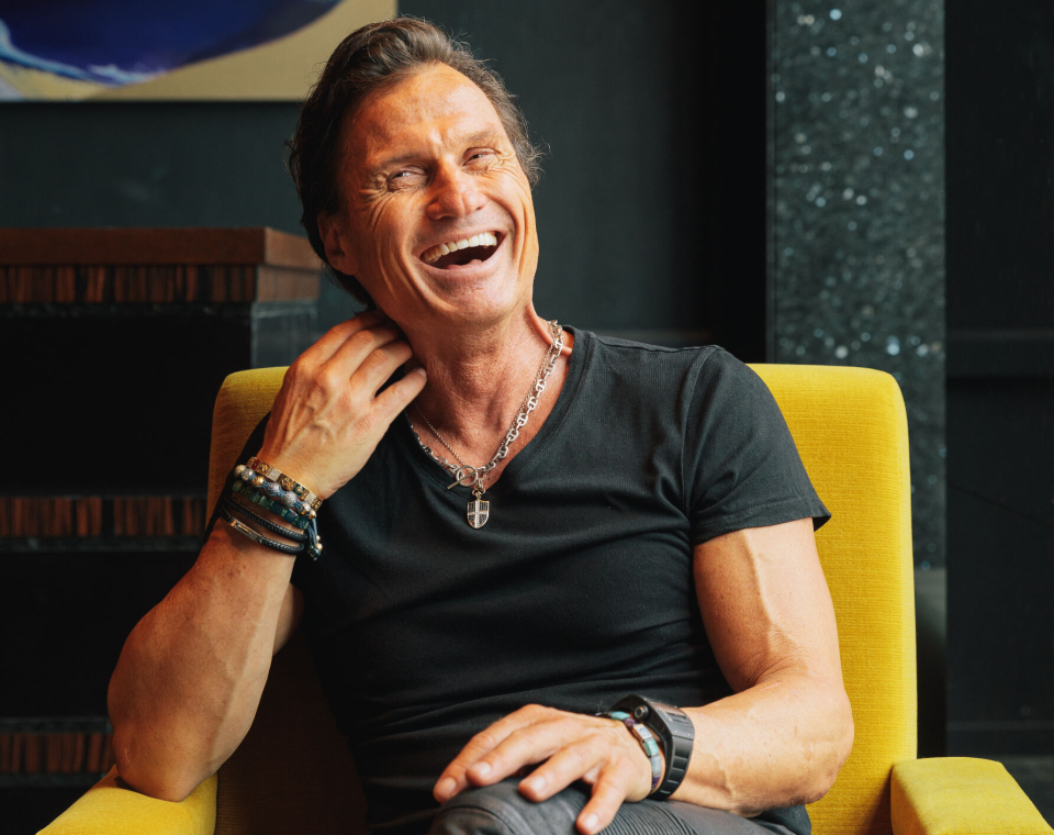 SJEFEN: Petter A. Stordalen er stolt og svært fornøyd med resultatet. – Det er noe helt spesielt å komme inn dørene på Sommerro, sier Stordalen.