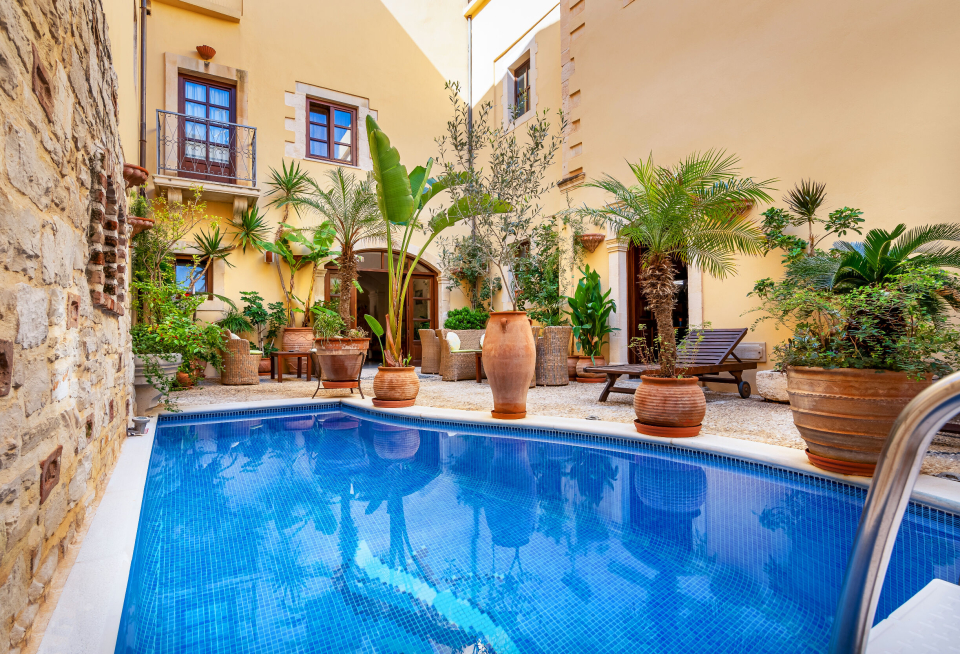 HOPP I DET: Apollo lanserer hotellkategorien City.