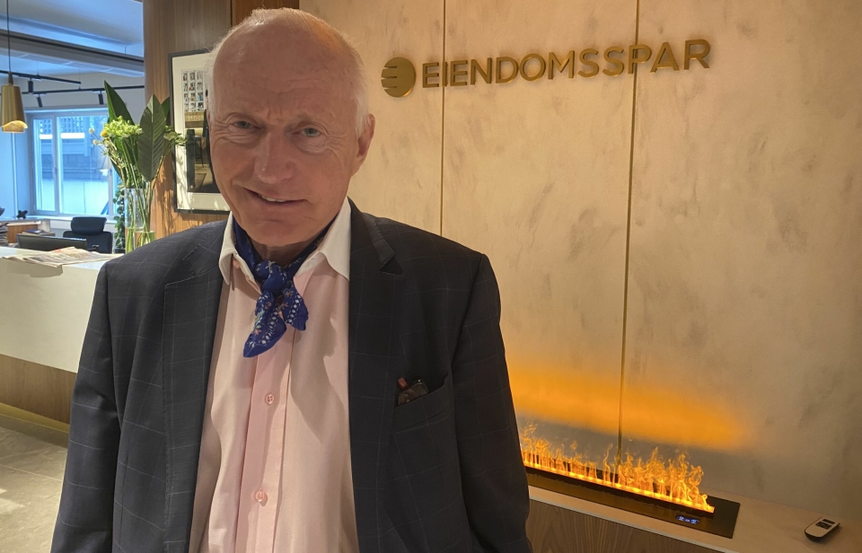 ELSKER HOTELL: 69 år gamle Christian Ringnes har drevet med hotell i mange år - og har ingen planer om å gi seg. Snart åpner han og Stordalen Norges største boutiquehotell i hovedstaden.