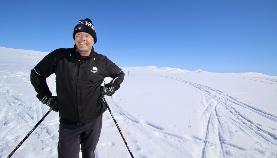 STORT GLIS: Atle Hovi i Beitostølen Resort har god grunn til å smile under fantastiske forhold på Valdresflye.