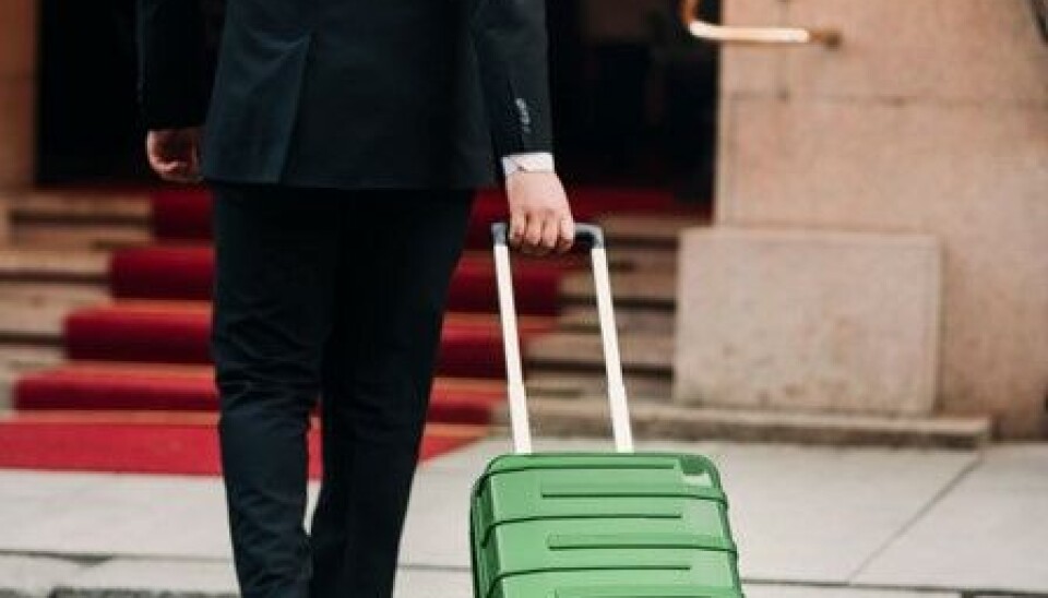 FÅR BEHOLDE TIPS: Høyesterett har kommet frem til at hotellene ikke har rett til å foreta trekk i tips tilknyttet arbeidsgiveravgift og administrative kostnader. FÅR BEHOLDE TIPS: Høyesterett har kommet frem til at hotellene ikke har rett til å foreta trekk i tips tilknyttet arbeidsgiveravgift og administrative kostnader.