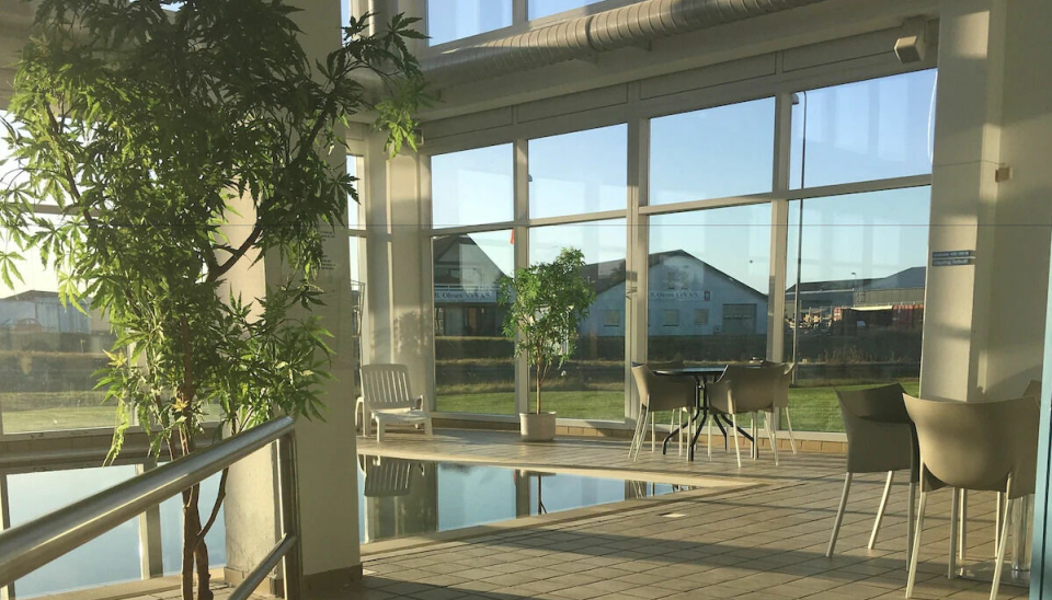 FORFRISEKENDE: Montra Skaga Hotel har flere fasiliteter, blant annet et oppvarmet innendørs svømmebasseng.