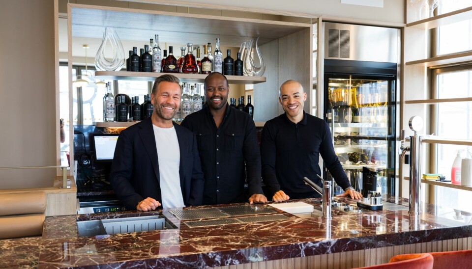 NYTT KONSEPT: Libertine Vinbar ligger bare et langskudd unna Sommerro på Frogner i Oslo. Jama Awaleh (i midten) og Kim Søyland i byOSLO Group (til høyre) skal drifte Libertine Vinbar sammen med deres partner David Eriksen.
