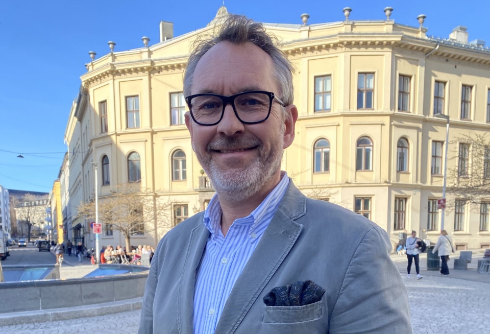 KLAR TALE: Espen Karlsen har mange års erfaring fra hotellbransjen, og følger fortsatt med på hva som rører seg i bransjen. Siden 2017 har han vært administrerende direktør i Jernia.