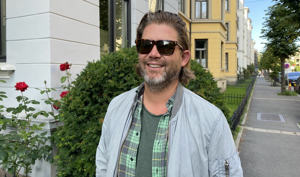 SATSER: Magnus Rønningen er en friskus, og satser knallhardt på reiselivet og hotellbransjen. 43-åringen har sammen med eksterne investorer kjøpt opp store deler av Vågåmo i Gudbrandsdalen.