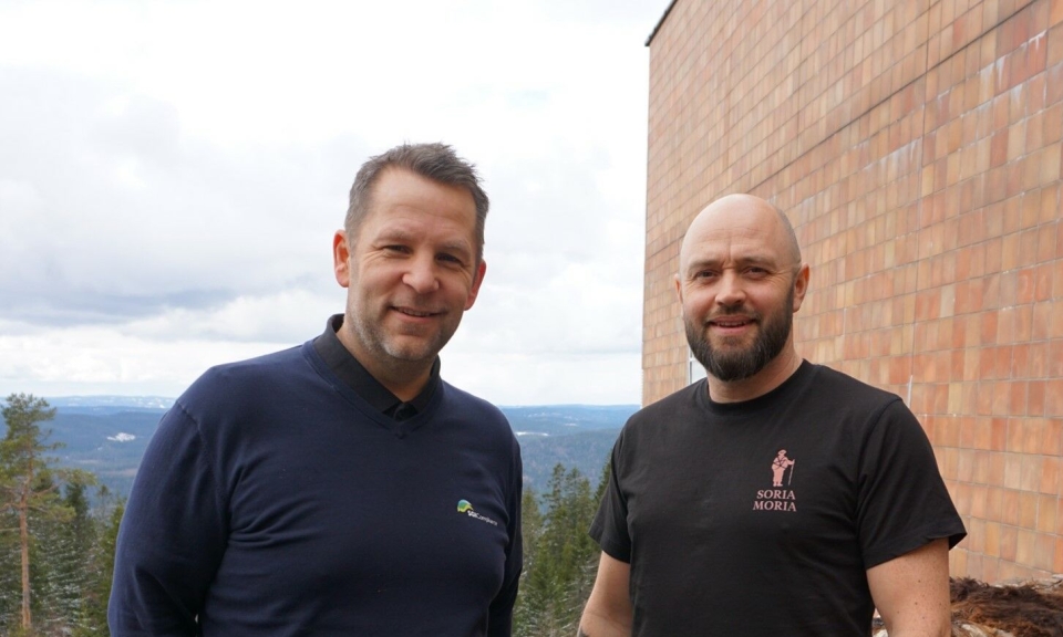 Salgssjef i SGI Compliance Håkon Mathisen (t.v.) og Timothy Maclean, teknisk sjef på Soria Moria.