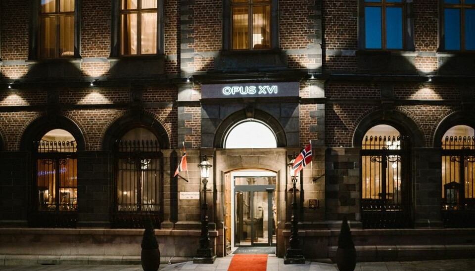 Opus XVI søker bar manager