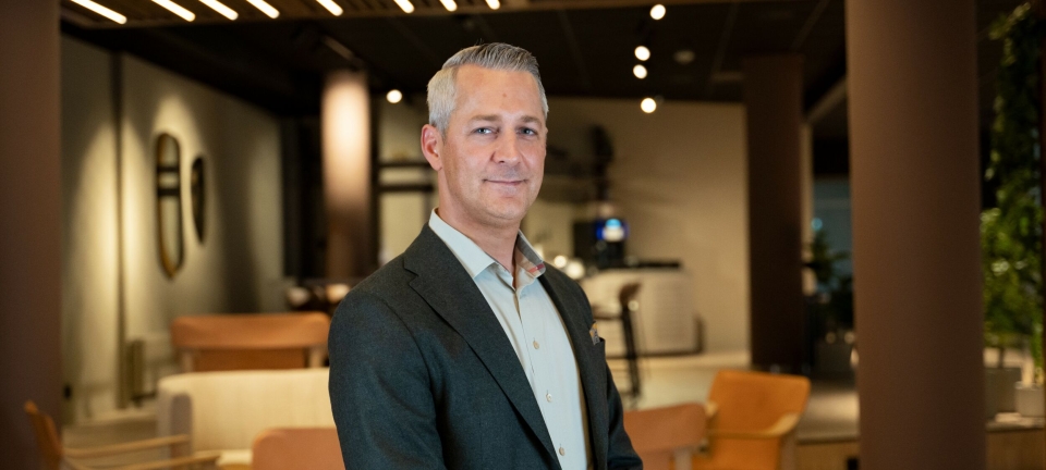 Fra servitørlærling til direktør for to hoteller